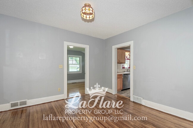 Photo - 613 Locust St