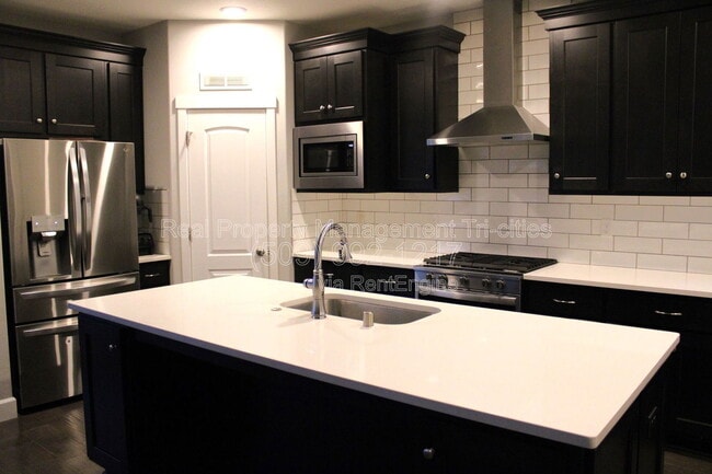 Photo - 2511 Brodie Ln