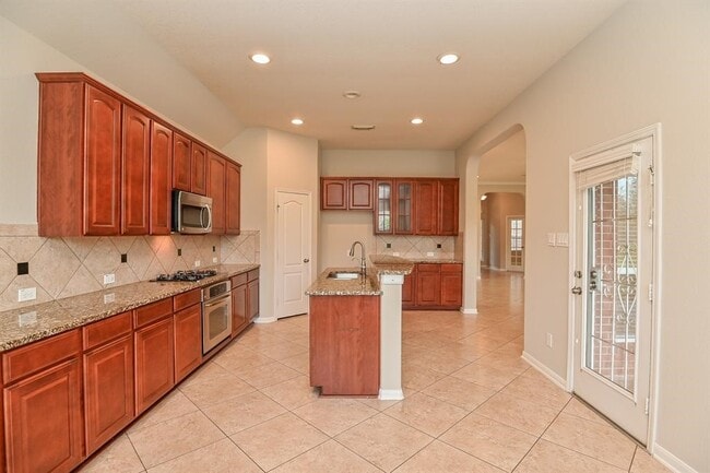 Building Photo - 6803 Millwright St Rental