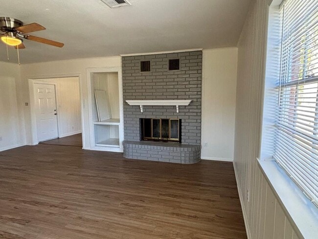 Photo - 1009 Lawndale Ave