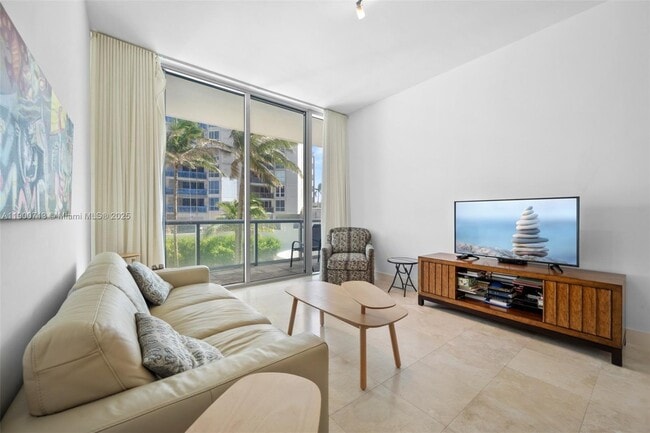 Photo - 6799 Collins Ave Unidad 109
