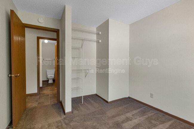 Photo - 133 Cedar Ct E Unit 201