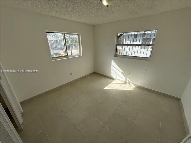 Photo - 424 NW 13th St Unit 0