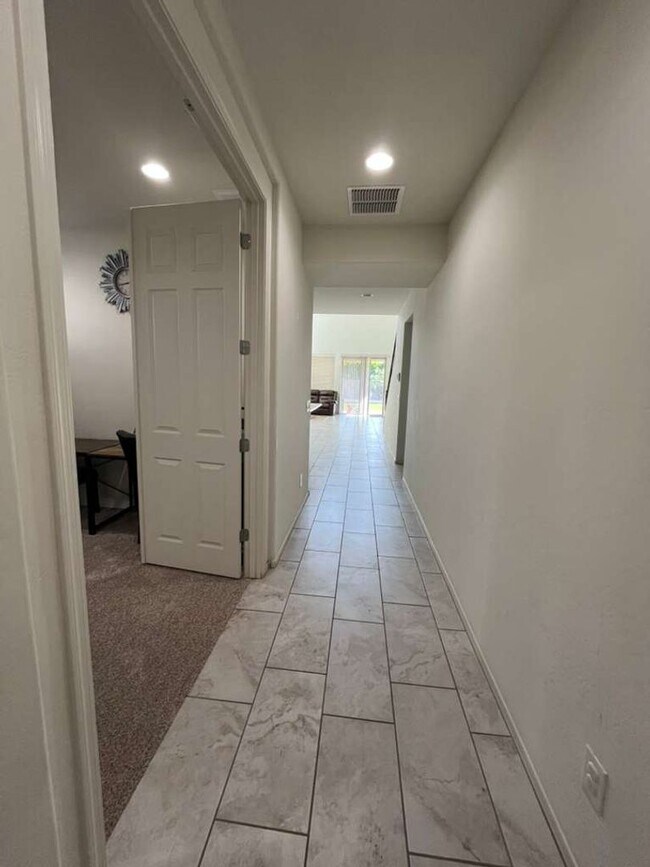 Photo - Gorgeous 4 Bed 3.5 Bath Peoria home with EV charging