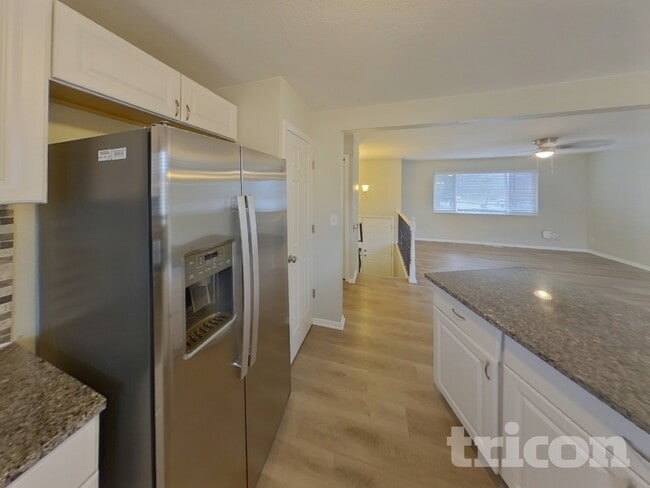 Photo - 4985 Montebello Dr