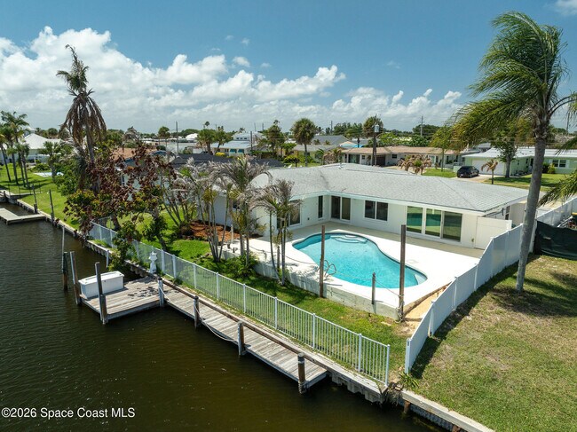 Photo - 458 Sandpiper Dr