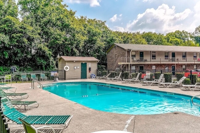 Building Photo - 801 Naylor Ave Unit E41