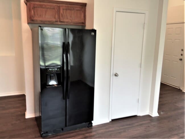 Photo - 1212 Gardenia Ln