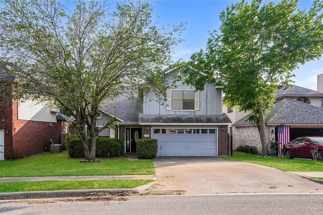 Building Photo - 2211 Rick Whinery Dr