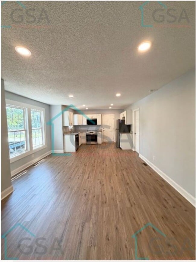 Photo - 2 Bedroom 2 Bath Available!