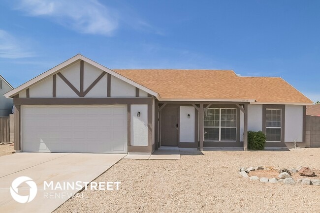 8538 W Columbine Dr  