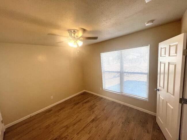 Photo - 1904 17th St