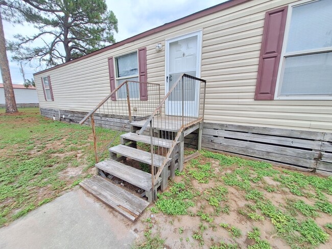 Photo - 1134 Kelly Dr