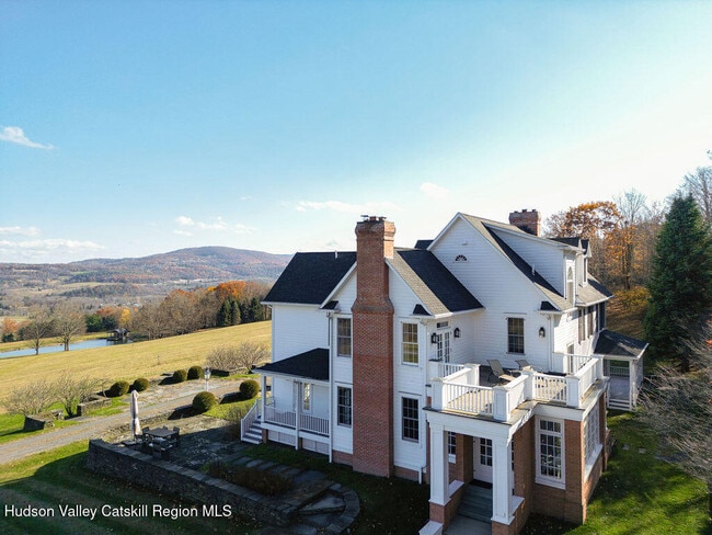 Photo - 136 Tory Hill Farm Rd