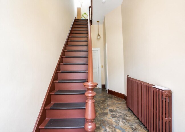Photo - 814 28th St Unit 1