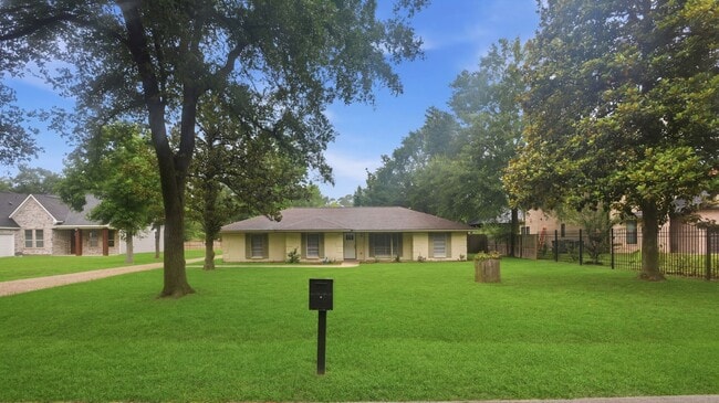 Photo - 1511 Sungail Dr