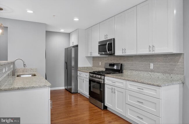 Photo - 2917 13th St NW