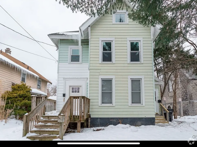 Building Photo - 307 St Marks Ave Unit 2nd Floor Rental