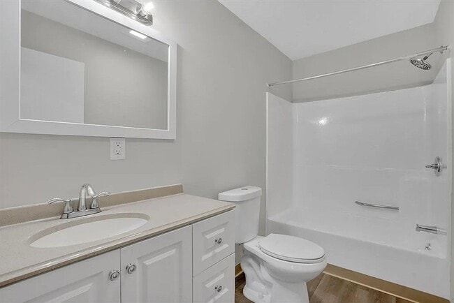 142 Cherry St Unit 142