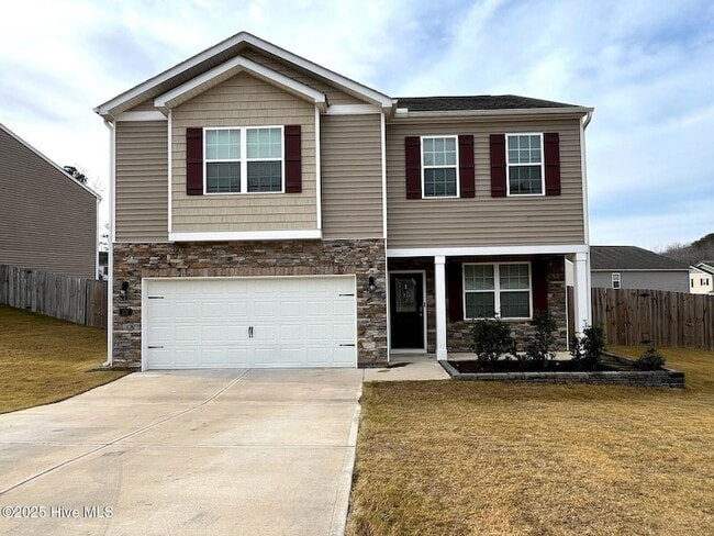 Building Photo - 275 Roberts Pl