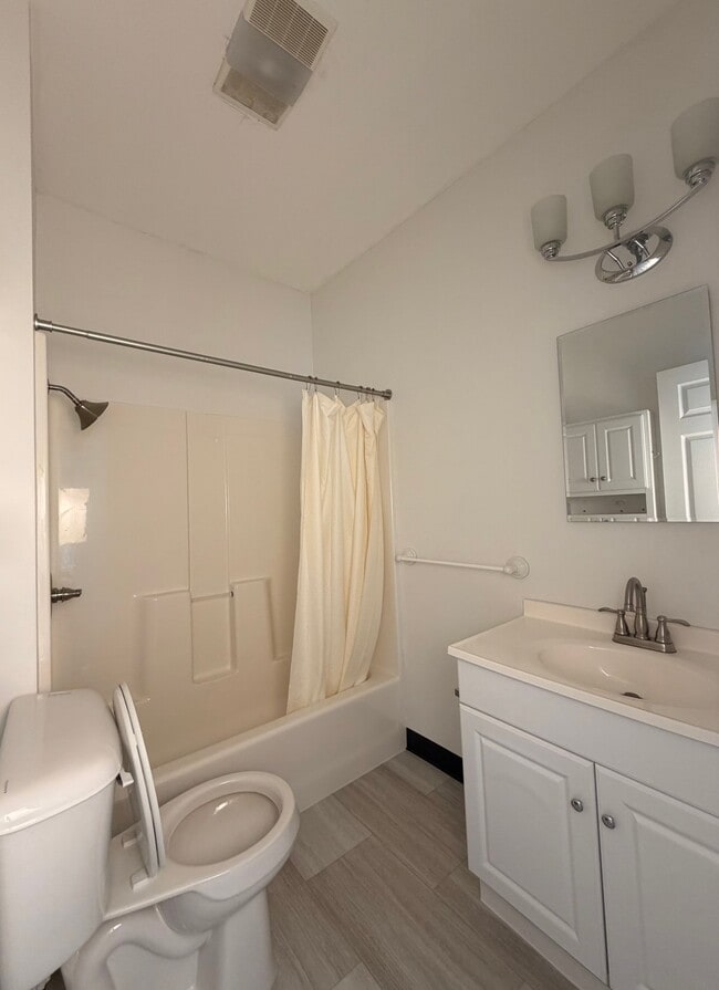 Photo - 3850 De Tonty St Unit 3852A