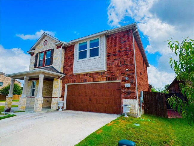 Photo - 2016 Fretboard St