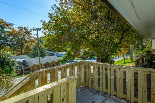 Photo - 845 Donaldson Rd