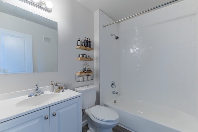 Photo - 101 E Gibbsboro Rd