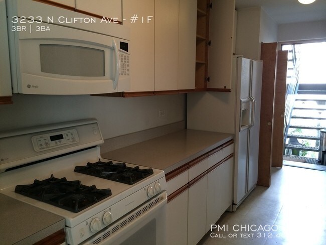 Photo - 3233 N Clifton Ave Unit #1F