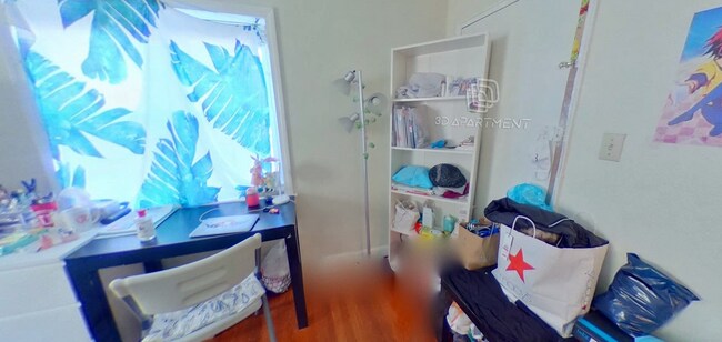 Photo - 1 President Ter