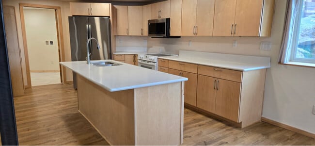 Photo - 18487 Surface Creek Rd