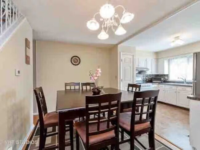 Photo - 553 W Park Ave Unit A