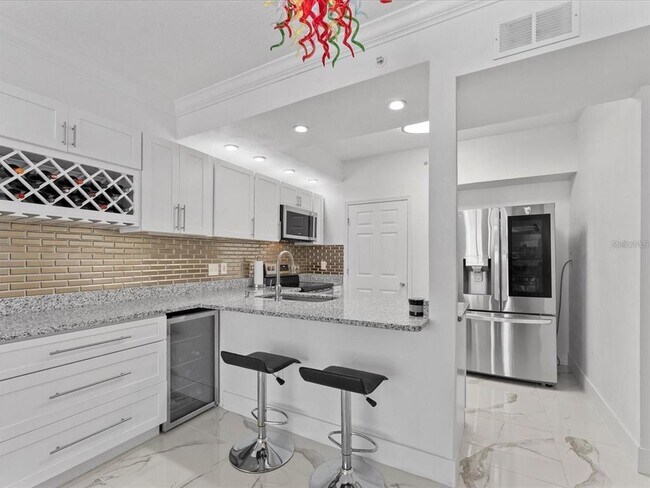Photo - 322 E Central Blvd Unit 2013