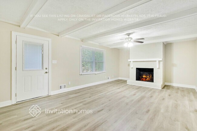 Photo - 5850 Whispering Pines Cir SW