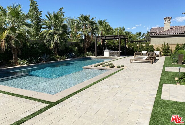 81765 Four Seasons Pl