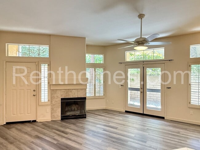 Photo - 11295 Provencal Pl