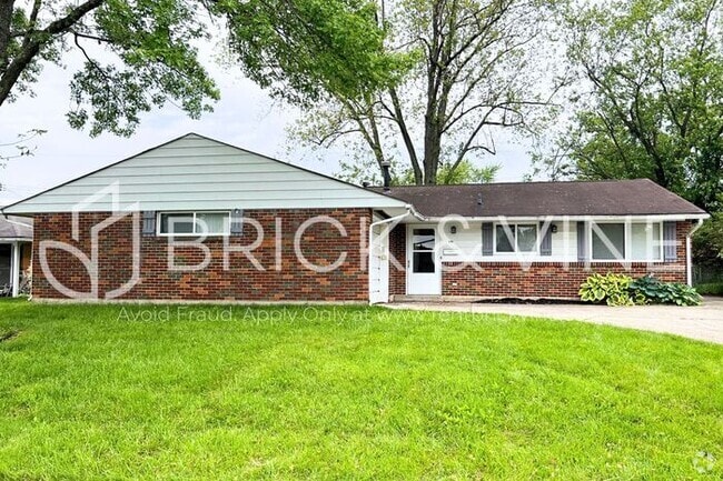 Building Photo - 7027 Lemert Ln Rental