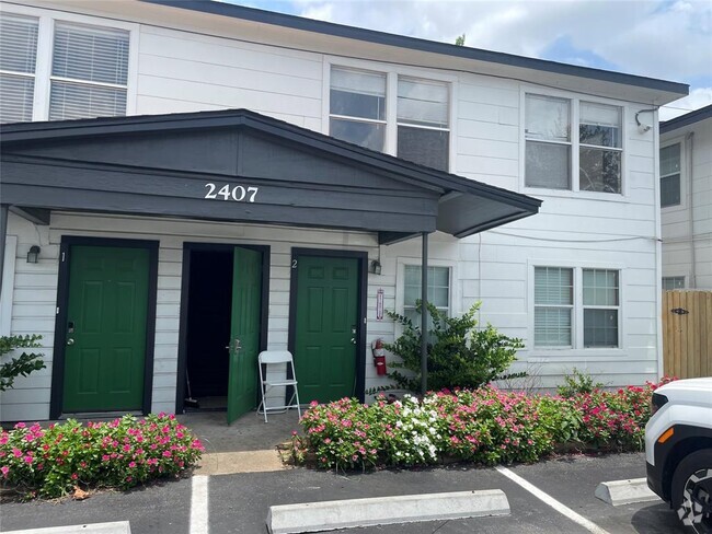 Building Photo - 2407 Bastrop St Unit 4 Rental