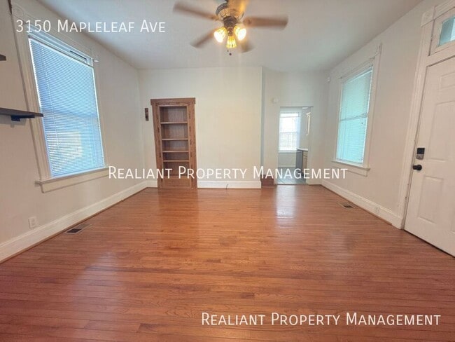 Photo - 3150 Mapleleaf Ave