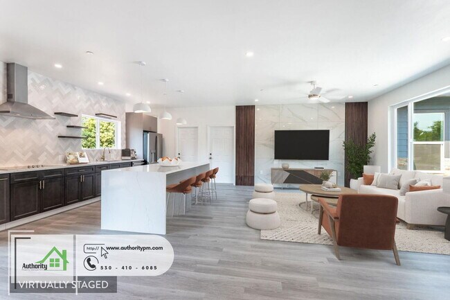 Photo - 1140 Redbud Dr