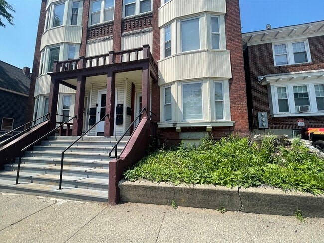 Building Photo - 359 Water St Unit 3L Rental