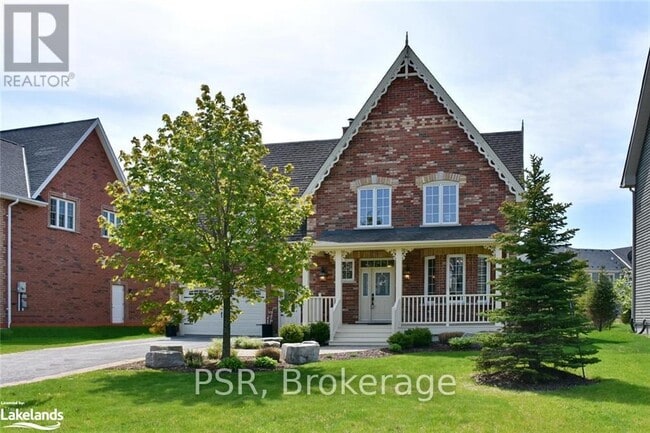 Photo - 145 Snowbridge Way