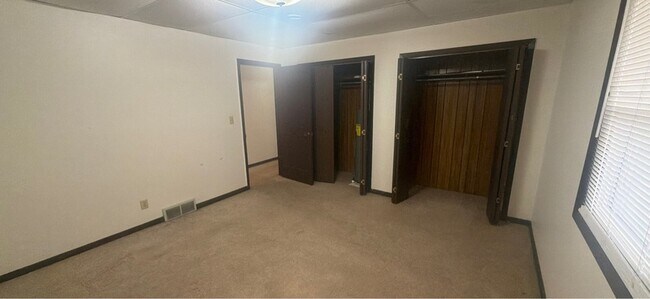 Photo - 524 Breezy Point Dr