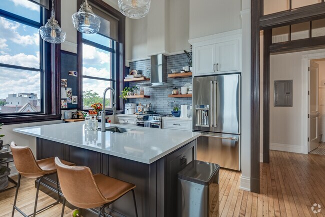 2BR, 2.5BA - 1,236 SF