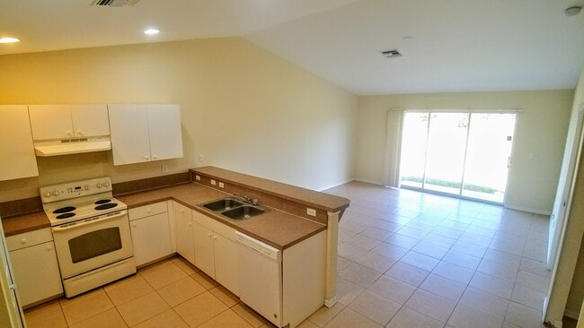 Photo - 4530 24th St SW