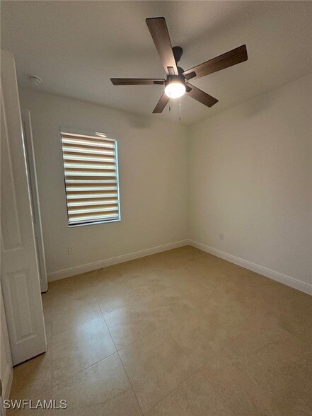 2167 Della Dr