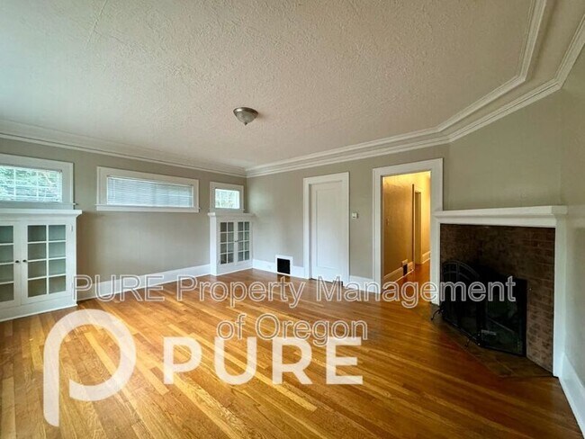 Photo - 3224 NE Clackamas St