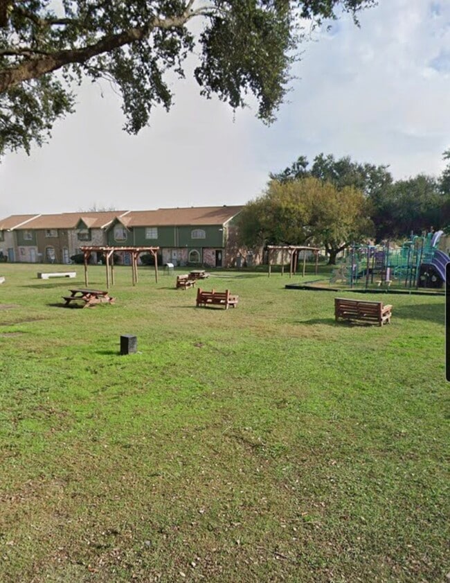 Photo - 15221 Buckle Ln Unidad 5221