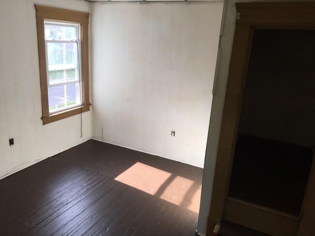 Photo - 426-430 Vine Ave NE Unidad 428 A