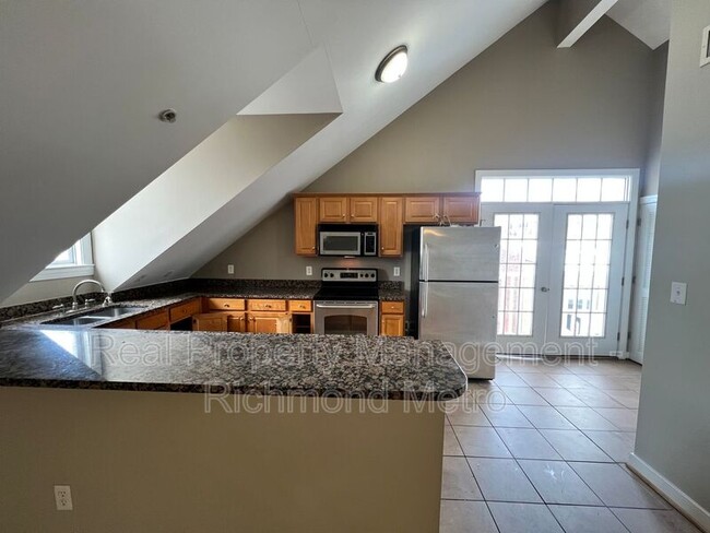 Photo - 215 N 18th St Unidad Apt #4